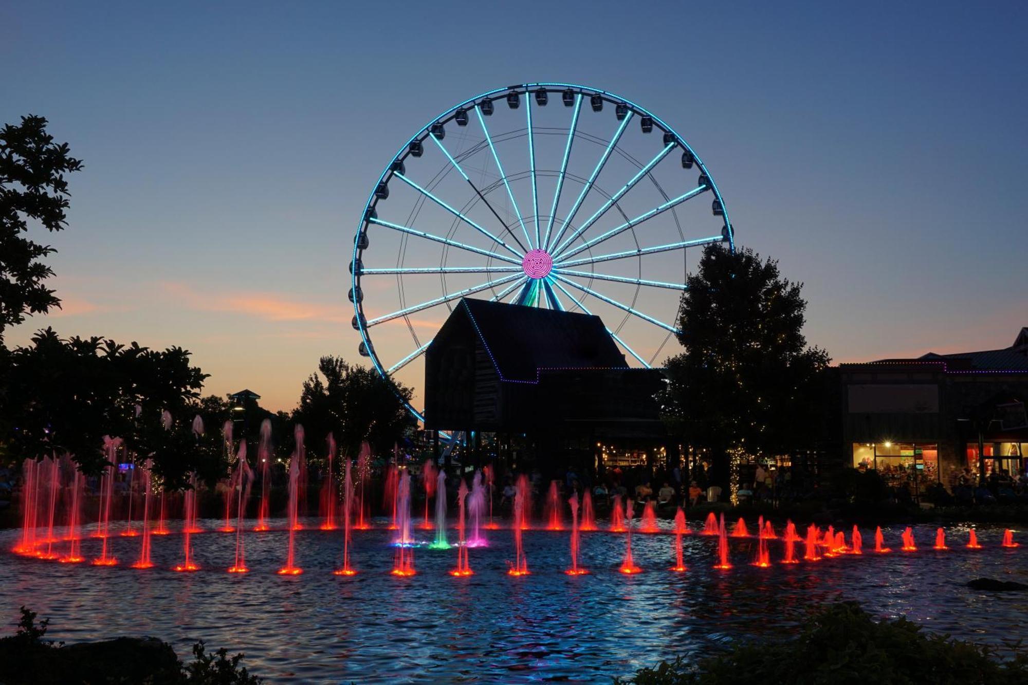 Magical Moments, Hot Tub, Wifi, 1089 Free Tickets Each Paid Day, Dollywood And More Gatlinburg Exterior photo
